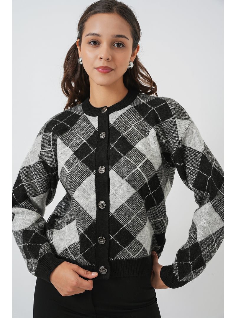 Bigdart Siyah Desenli Düğmeli Triko Hırka Bigdart Siyah Desenli Düğmeli Triko Hırka