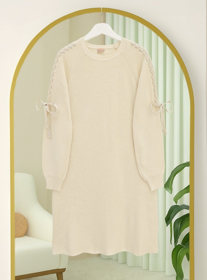 Podyumplus Ekru Omuzu Saç Örgülü Salaş Triko Tunik