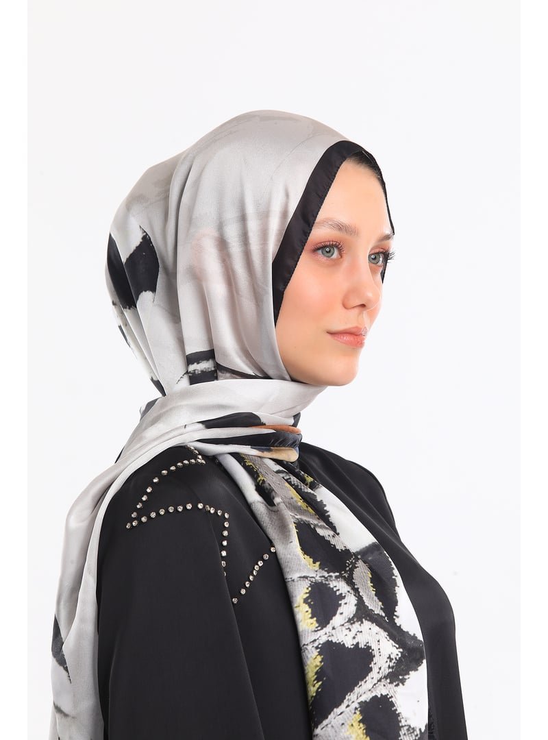 19v69 ITALIA Kelebek Desen Dora Saten Seri Şal Askısı İle Birlikte 75x200 Cm Krem Siyah 19v69 ITALIA Kelebek Desen Dora Saten Seri Şal Askısı İle Birlikte 75x200 Cm Krem Siyah