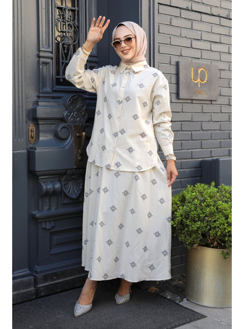 Neva Style Desenli Bej Etekli İkili Takım 14246bej Neva Style Desenli Bej Etekli İkili Takım 14246bej
