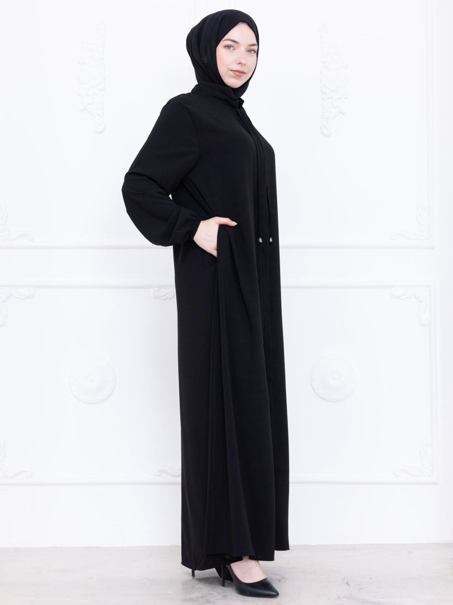 Feraces Siyah Keten Hakim Yaka Ferace