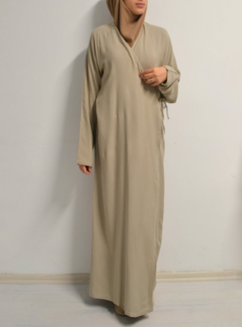 Bilenler Rahat Kalıp Kruvaze Yandan Bağlamalı Namaz Elbisesi – Viskon Bilenler Rahat Kalıp Kruvaze Yandan Bağlamalı Namaz Elbisesi – Viskon