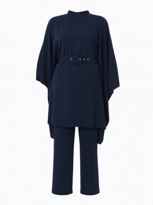 Alia Lacivert Büyük Beden Takım