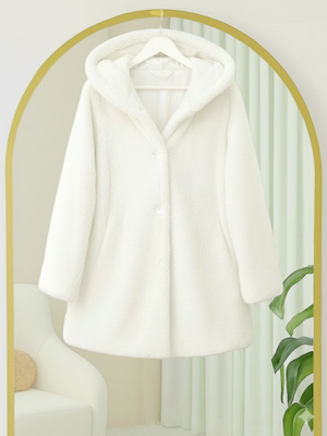 Podyumplus Beyaz Kapüşonlu Önü Düğmeli Astarlı Peluş Kaban