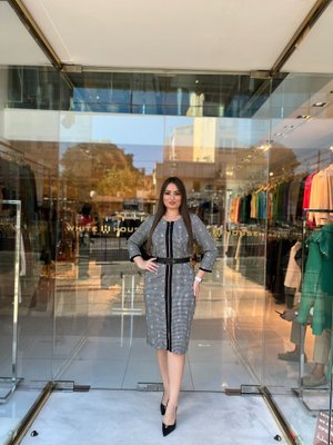 De White`s Büyük Beden Ön Kısmı Aksesuar Detaylı Elbise Siyah