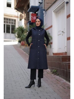 Kadeem Giyim Şirin Kapüşonlu Kapitone Yelek