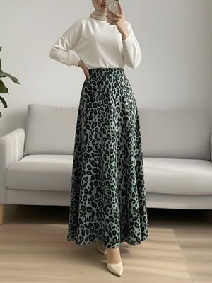 Podyumplus Çağla Y. Leopar Desenli Scuba Etek