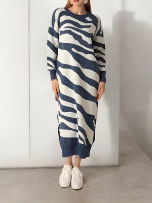 Podyumplus İndigo Yırtmaçlı Desenli Triko Elbise