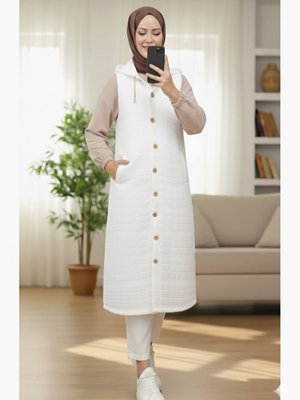 Podyumplus Beyaz Önü Düğmeli Zincir Detaylı Kapüşonlu Kapitone Yelek
