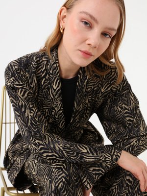 Refka Exclusive Saten Kumaşlı Desenli Bağcıklı Takım Siyah Leopar Desen