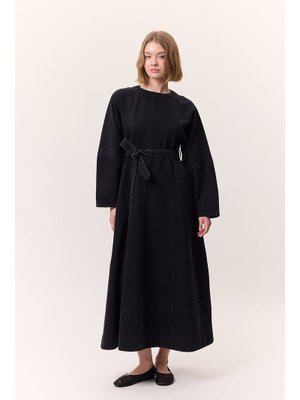 MANUKA Siyah Geniş Kol Kemerli Denım Elbise