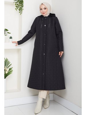 Pamuk Butik Zincir Detaylı Kapüşonlu Kapitone Mont