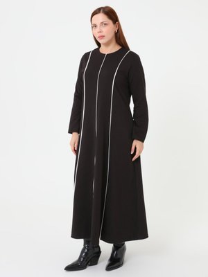 Alia Siyah Şerit Detaylı Elbise Büyük Beden