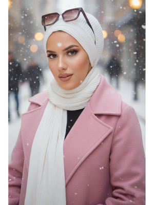 AİŞE TESETTÜR Beyaz Fitilli Bere