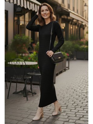 Benguen Siyah Desenli Uzun Triko Elbise