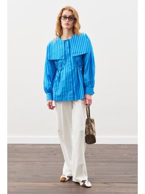 MANUKA Geniş Yakalı Kuşaklı Gömlek Mavi Çizgili