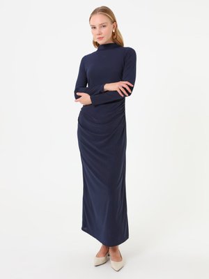 Refka Lacivert Drapeli Detaylı Elbise