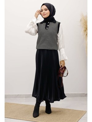 Tesettür Dünyası Siyah Çizgili Triko Süveter
