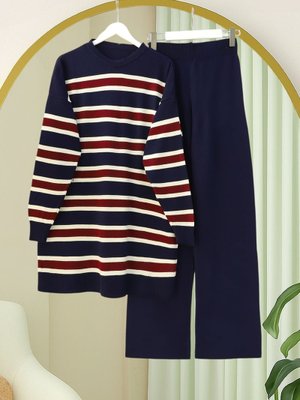 Podyumplus Laci Yuvarlak Yaka Renkli Çizgili Salaş Triko Takım