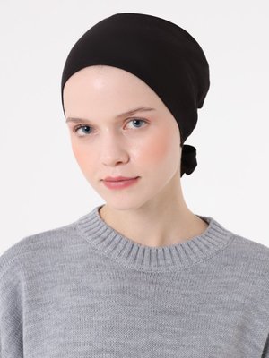 Zamir Bone Siyah Dikişsiz Penye Bone