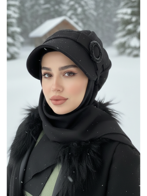 AİŞE TESETTÜR Siyah Tokalı Şapka