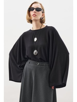 MANUKA Siyah Pelerin Tarz Bluz