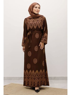 Tesettür Dünyası Kahverengi Çini Desenli Viskon Elbise