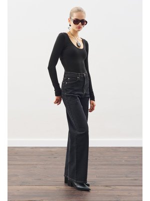 MANUKA Siyah Uzun Hafif Geniş Paça Jean Pantolon