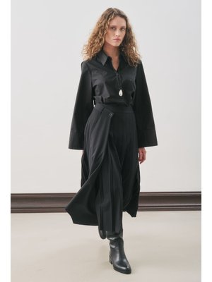 MANUKA Siyah Anvelop Piliseli Etek