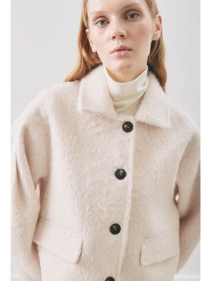 MANUKA Ekru Boucle Kısa Kaban