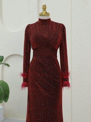 Podyumplus Bordo Kolu Tüylü Önü Çift Kuyruklu Abiye Elbise