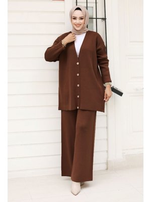 Tesettür Dünyası Acı Kahve Düğmesi Taşlı Triko Hırka Takım