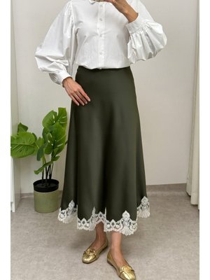 Salih Çelebi Haki Dantel Detaylı Saten Etek