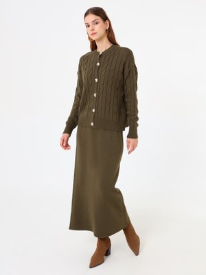 Refka Haki Saç Örgü Desenli Hırka & Etek Triko Takım