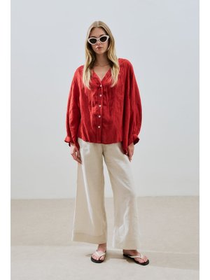 MANUKA Kırmızı Keten Crush Düğmeli Bluz