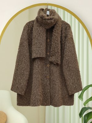 Podyumplus Taba Atkı Detaylı Önü Düğmeli Sakallı Ceket