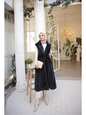 Bwest Siyah Belden Bağcıklı Kolsuz Uzun Kürk Yelek