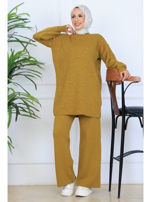 Benguen Yağ Yeşili Taşlı Triko Takım