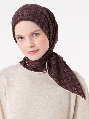 Miray Acı Kahve Fort Eşarp Kutu Desen