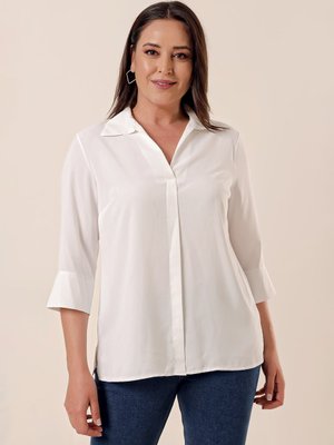 By Saygı Beyaz Polo Yaka Broşlu Çeyrek Kol Büyük Beden Bluz