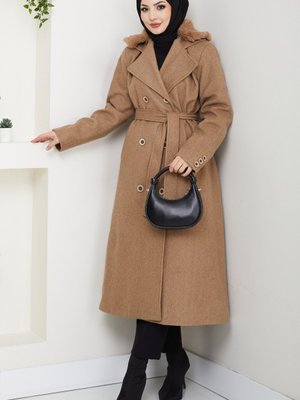 Pamuk Butik Kürk Detaylı Kruvaze Yaka Kuşaklı Kaşe Kaban