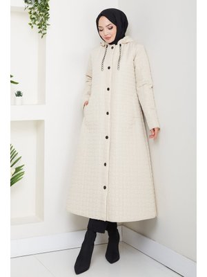 Pamuk Butik Zincir Detaylı Kapüşonlu Kapitone Mont