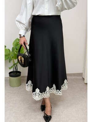 Salih Çelebi Siyah Dantel Detaylı Saten Etek