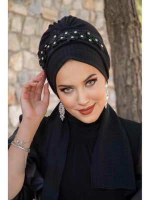 AİŞE TESETTÜR Siyah Taş Nakışlı Abiye Atkılı Bone