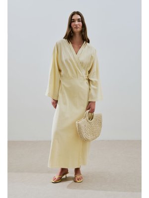 MANUKA Sarı Dokulu Kruvaze Kapamalı Elbise