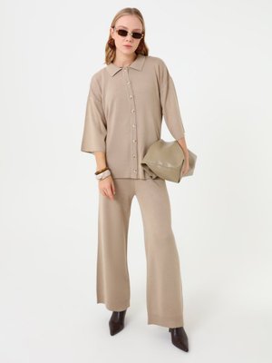 Refka Açık Vizon Yumuşak Tuşeli Polo Yaka Düğmeli Triko Takım