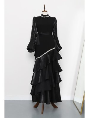 İmaj Butik Siyah Yakası Ve Eteği Taşlı Kemerli Abiye Elbise