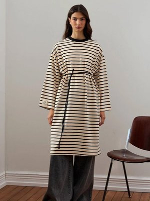 Ceylan Otantik Siyah İplik Çizgili Tunik