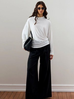 Ceylan Otantik Siyah Pile Detay Palazzo Pantolon