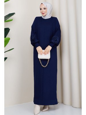 Pamuk Butik Kolu Gül Detaylı Merserize Triko Elbise